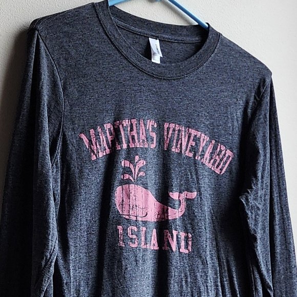 Teemax Gray/Pink Martha's Vineyard Island Whale Long-Sleeve T-Shirt Size Small - Picture 2 of 16